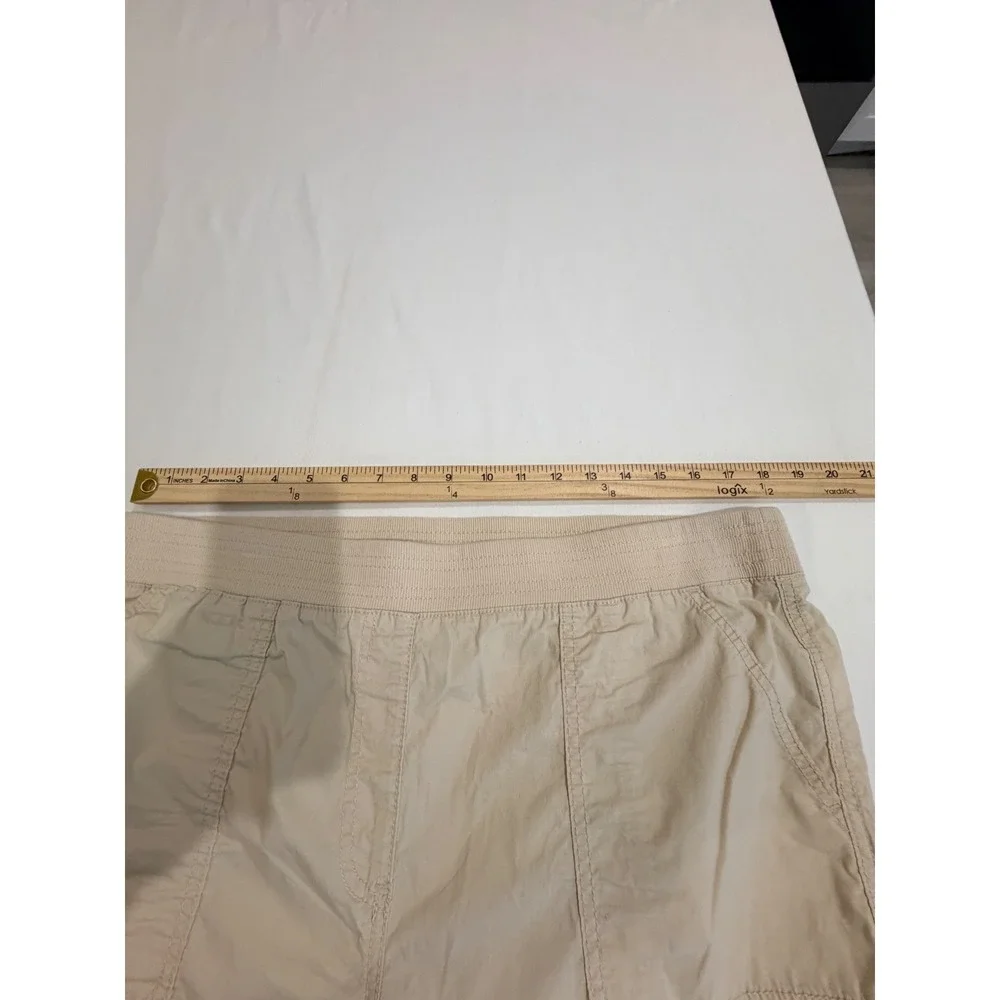 Chico's Women Crop Pants Beige 14 Zenergy Elastic Waist Cargo Utility Capris